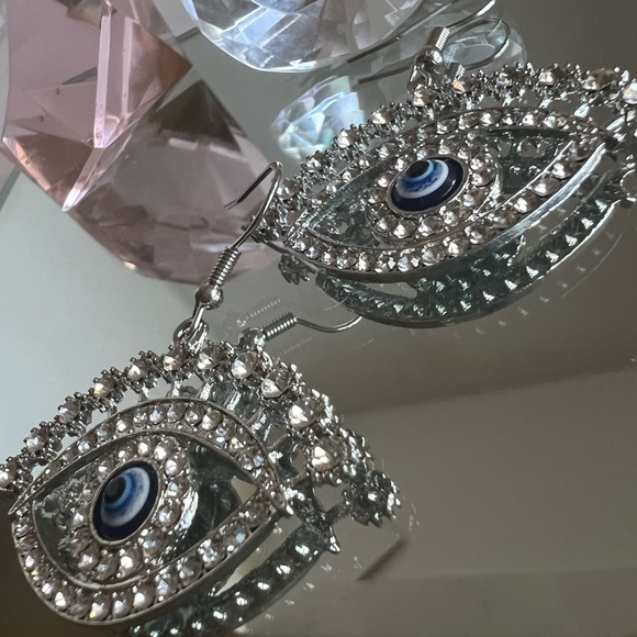 Silver rhinestone evil eye dangle drop chandelier earrings - Picture 10 of 10
